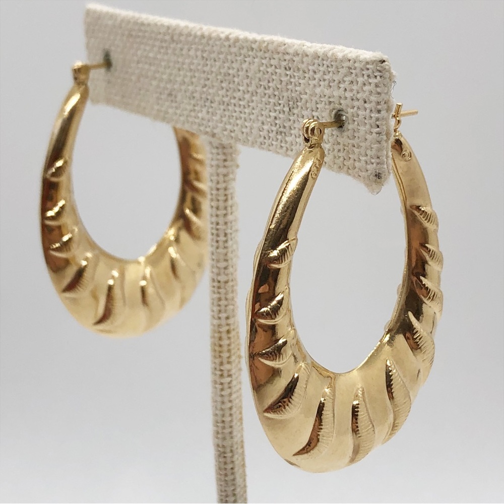 14k yellow gold large puffy hoop earrings with swirl design vintage 1.5”